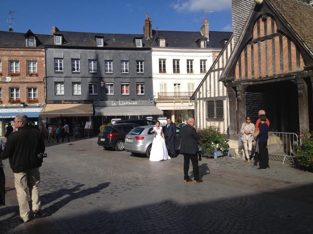 La Maison De Pierre Et Valerie Ste Catherine オンフルール エクステリア 写真